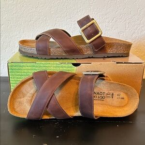 Naot Chicago Saddle Brown Leather Sandals